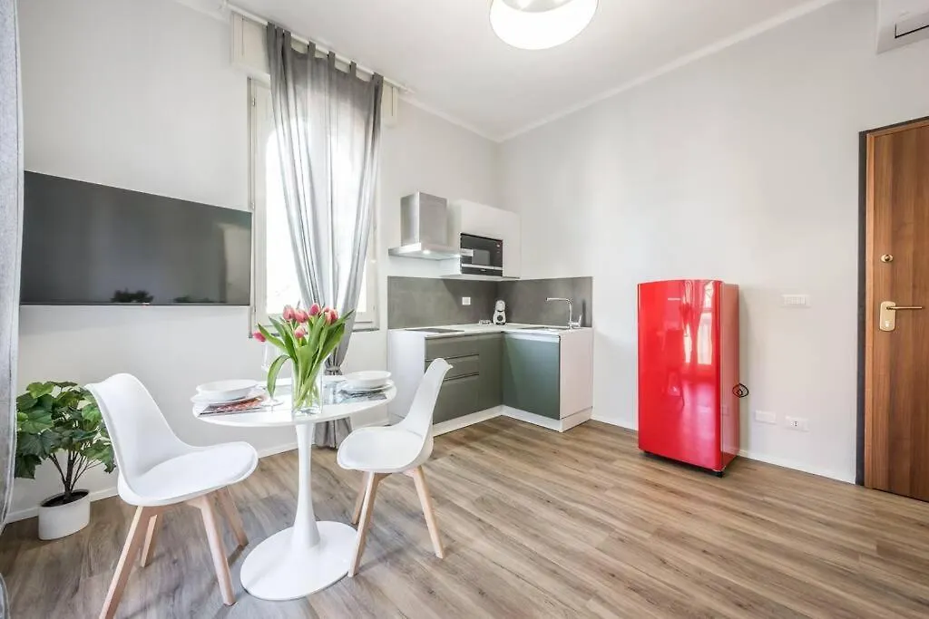 Cucchiari Suite 6A Modena 0*,  Italy