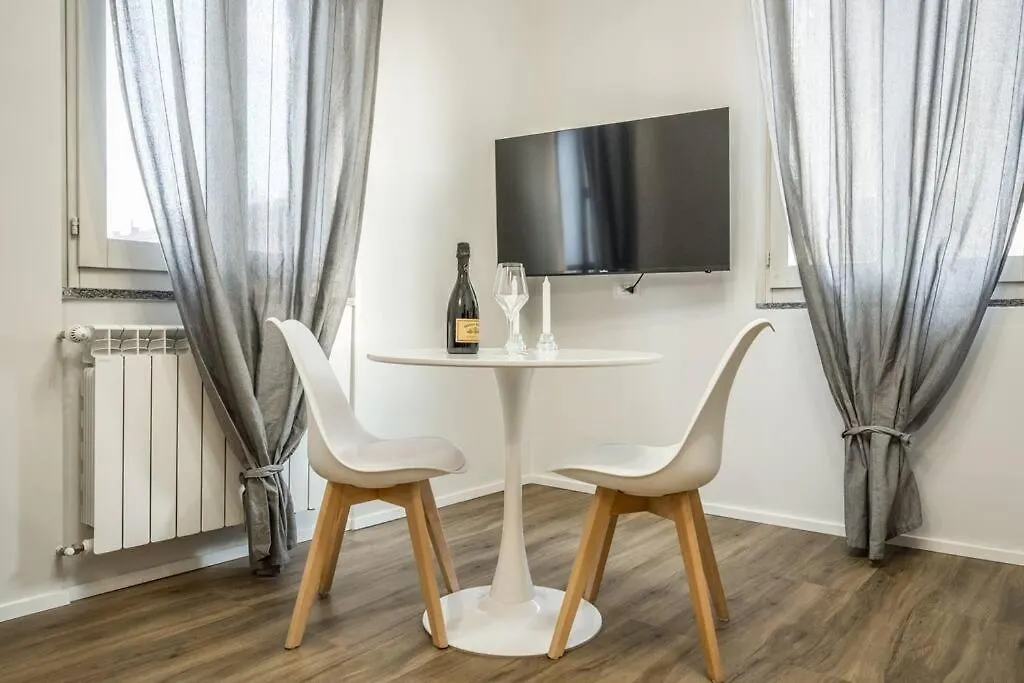 Apartment Cucchiari Suite 6A Modena